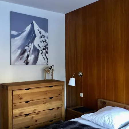 Apt With Balcony In Chamonix-Mont-Blanc 아파트